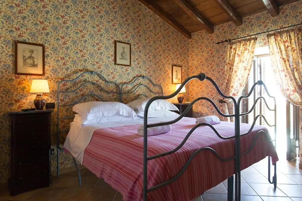 Castello Di Falconara Hotel Licata 0*,